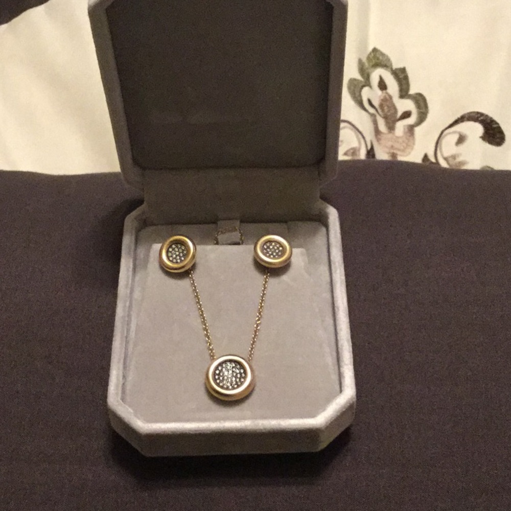 14K gold and diamonds necklace and earrings